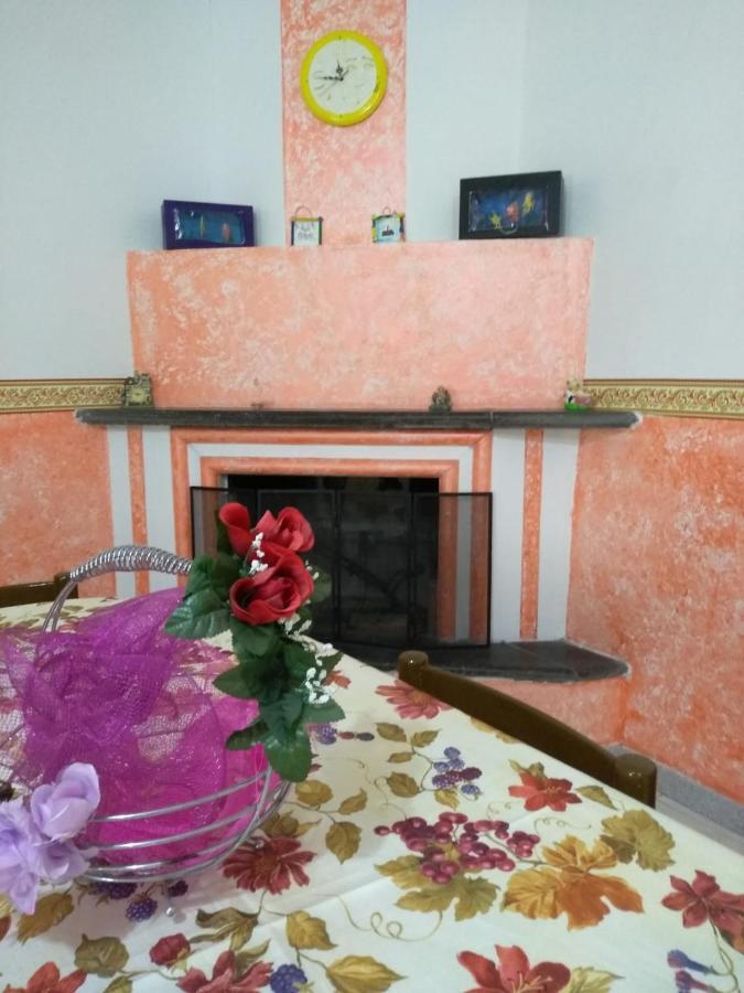הוילה סנטה מריה דל פוקלו Casale Hibiscus מראה חיצוני תמונה